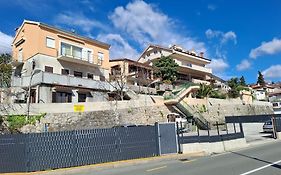 Apartments Komel